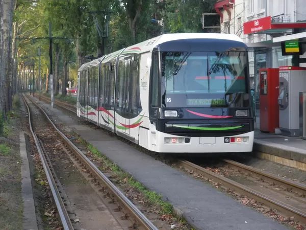 A peine lancé, le projet de tram Lille-Lesquin se retrouve au point mort