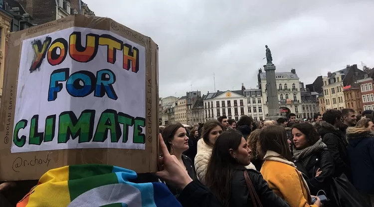 Des milliers de jeunes Lillois dans la rue pour le climat