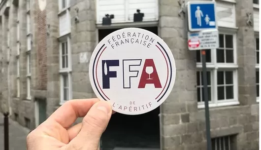 La Fédération Française de l'Apéritif débarque avec son épicerie-bar dans le Vieux-Lille