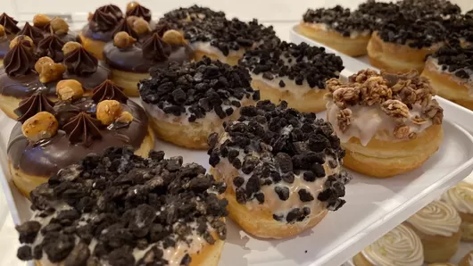 La maison du donut "à la française" a débarqué à la Vielle-Bourse