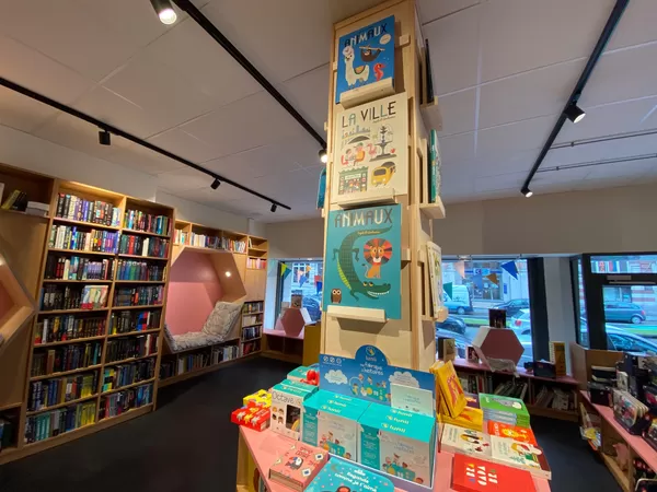 La nouvelle librairie Combo a ouvert ses portes colorées dans le centre de Roubaix