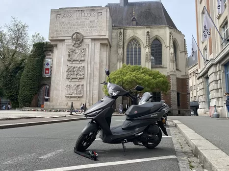 Les motos ont 56 nouvelles places de stationnement à Lille