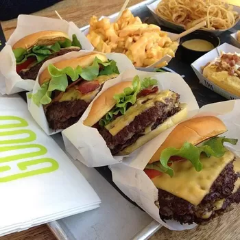 Les burgers ricains de Shake'n Out s'installent sur la Grand-Place