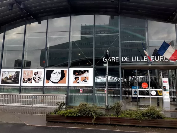 Des dessinateurs nommés au festival de la BD d'Angoulême sont exposés à Lille-Europe