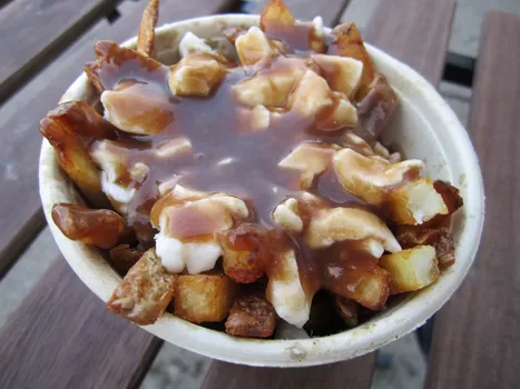 Un problème technique reporte l'ouverture de la Crème de la Poutine