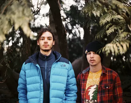 Columbine, Therapie Taxi, Salut C'est Cool et d'autres bombes sur la scène du Zénith pour Is This Fresh