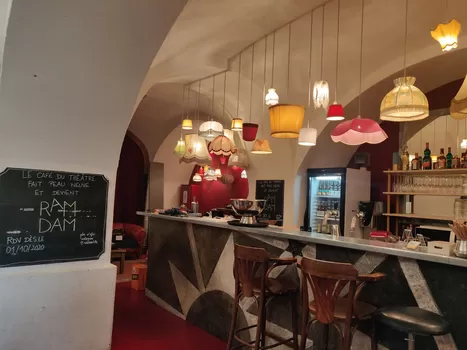 RamDam, le nouveau café-resto installé dans le hall du théâtre du Nord