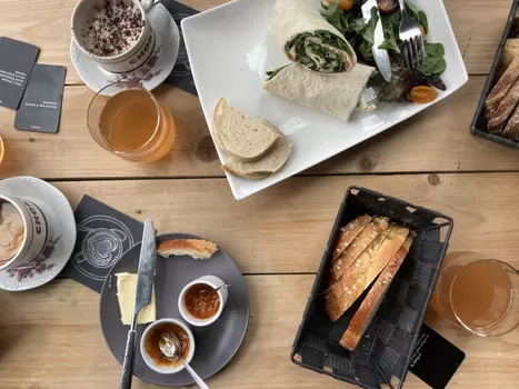 La carte des restos lillois pour bruncher le week-end depuis chez vous