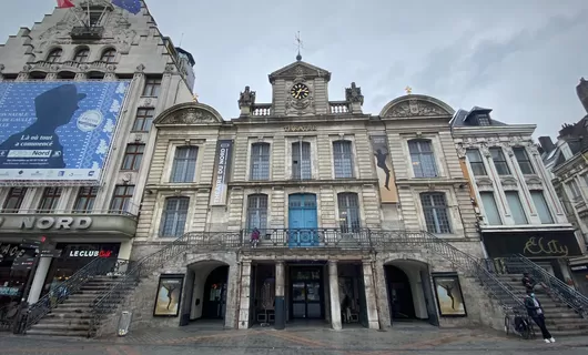 Il n'y aura finalement pas de spectacle du Théâtre du Nord sur la Grand Place cet été