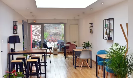 Le W, le nouveau spot wazemmois qui combine vin et coworking