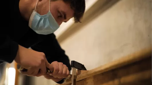 À Villeneuve-d'Ascq et Amiens, les Compagnons du Devoir forment aux (beaux) métiers manuels