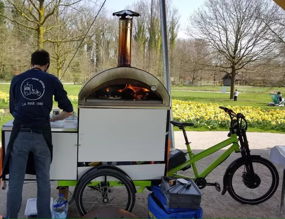 La Roue Libre, le four à pizza qui roule dans tout Lille