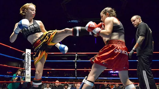 Samedi, un amphi de l'EDHEC se transforme en ring pour un gala caritatif de boxe thaï