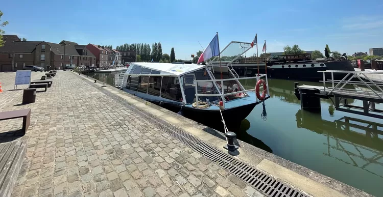 Un nouveau bateau mouche permet de visiter Lille sur l'eau tout l'été