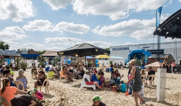 La plage urbaine Tournai-les-Bains revient dès ce vendredi à Tournai