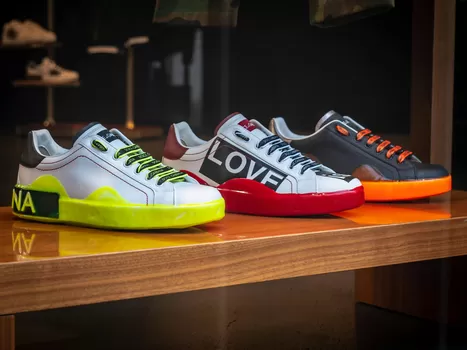 Sneakers Corner et ses milliers de paires débarquent à L'Usine de Roubaix ce week-end