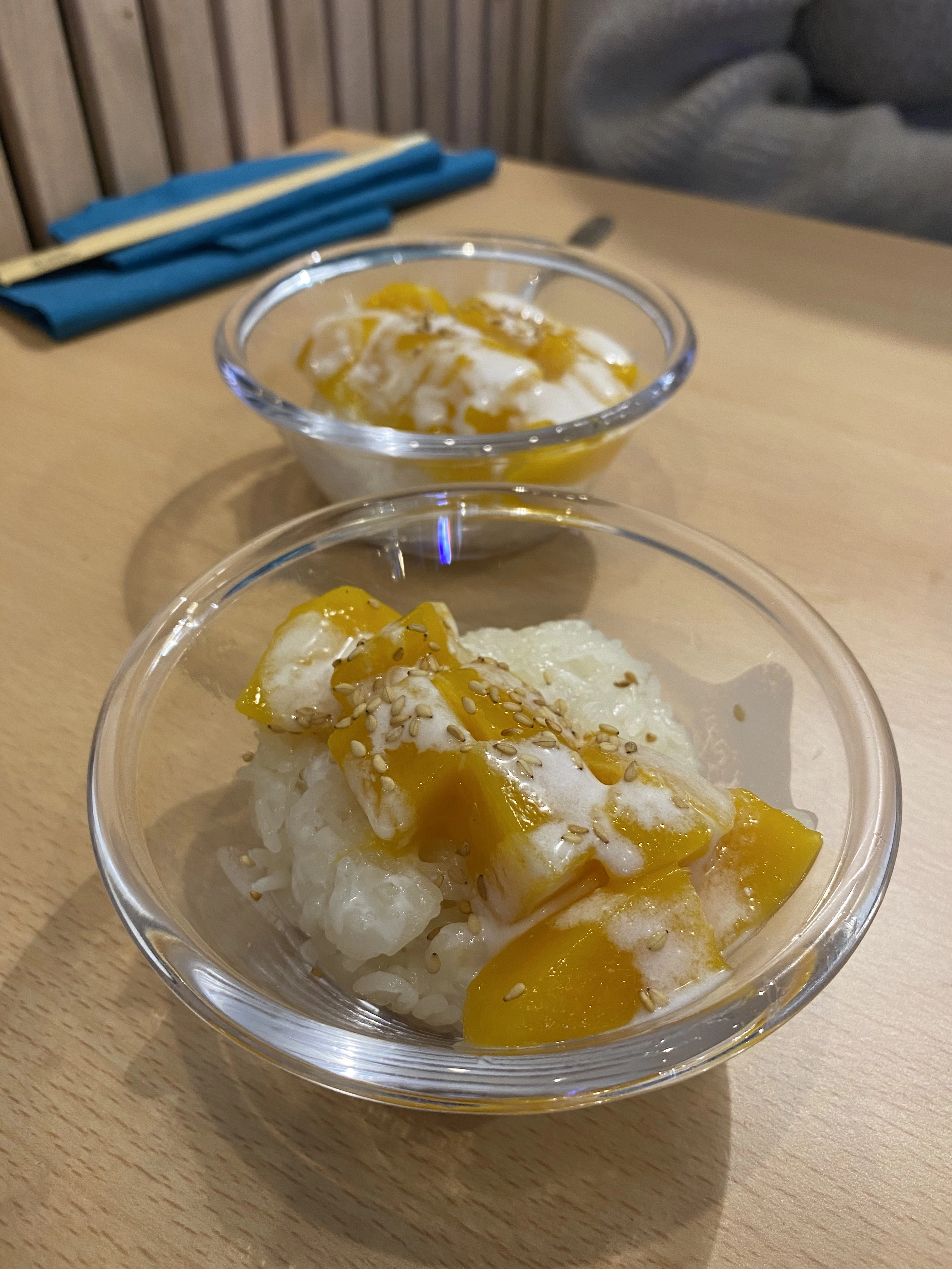 Le mango sticky rice est à 4€.