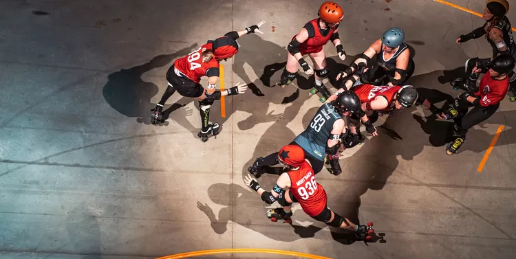 Fin mars à Lille, le Skate Hard to Hell revient sur rollers quad dans une ambiance enflammée